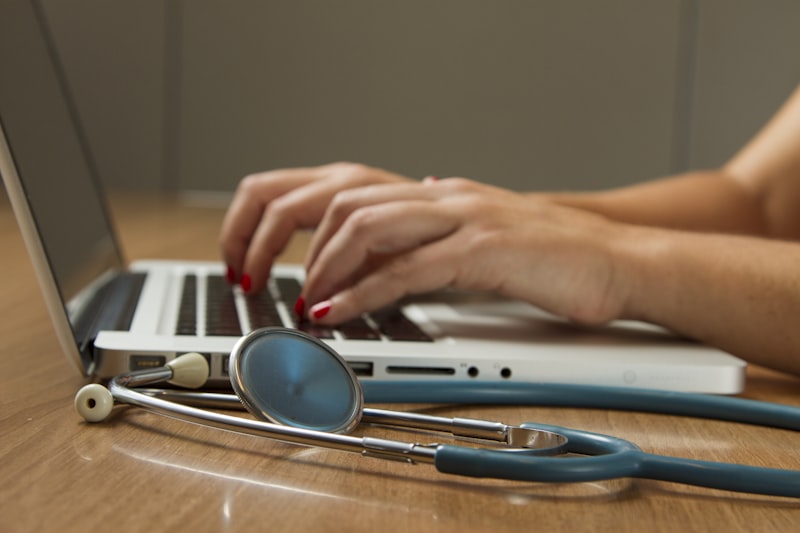 What to Expect During Hand Therapy Recovery